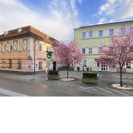 Gasthof Hametner Mit Innviertlerhof Mit Direktem Zugang Zur Therme Mediterrana Durch Unseren Garten! Бад-Халль Экстерьер фото